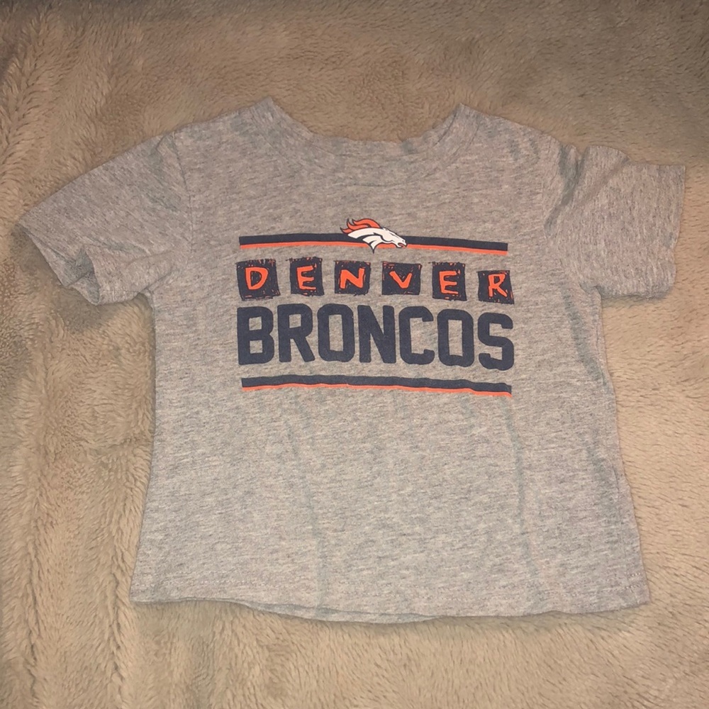🎉4 for $20 NFL Team Apparel Denver Broncos Tee, 2T - Picture 1 of 4